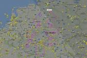 Пилоты во время испытательного рейса «нарисовали» рождественскую ёлку в небе над Германией. 1