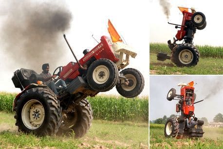 Индийский фермер стал знаменитым, выполняя невероятные трюки на своём тракторе (Видео)