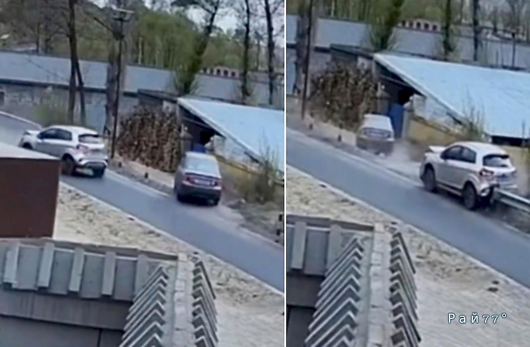 Автовладелец спас легковушку от неуправляемого автомобиля: видео