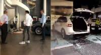 Китайский бизнесмен разнёс автосалон на обманувшем ожидания спорткаре (Видео) 2