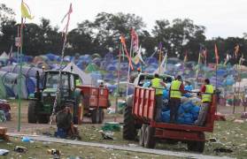 Самый грязный музыкальный фестиваль в мире Гластонбери - 2017 (Видео) 4