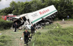 Чудовищная автокатастрофа с участием грузовика и школьного автобуса произошла в Польше 3