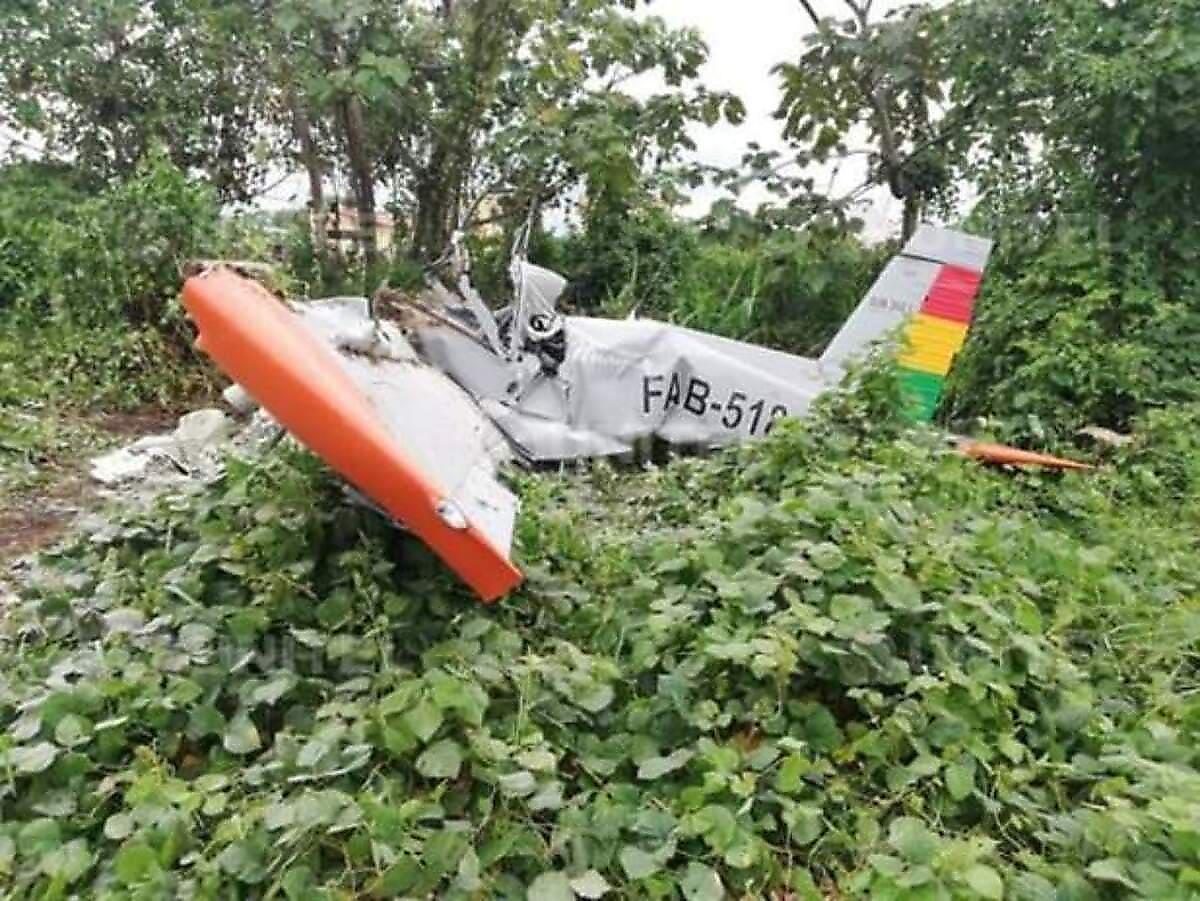 Пилот выполнил рискованный вираж, закончившийся падением самолёта в Боливии