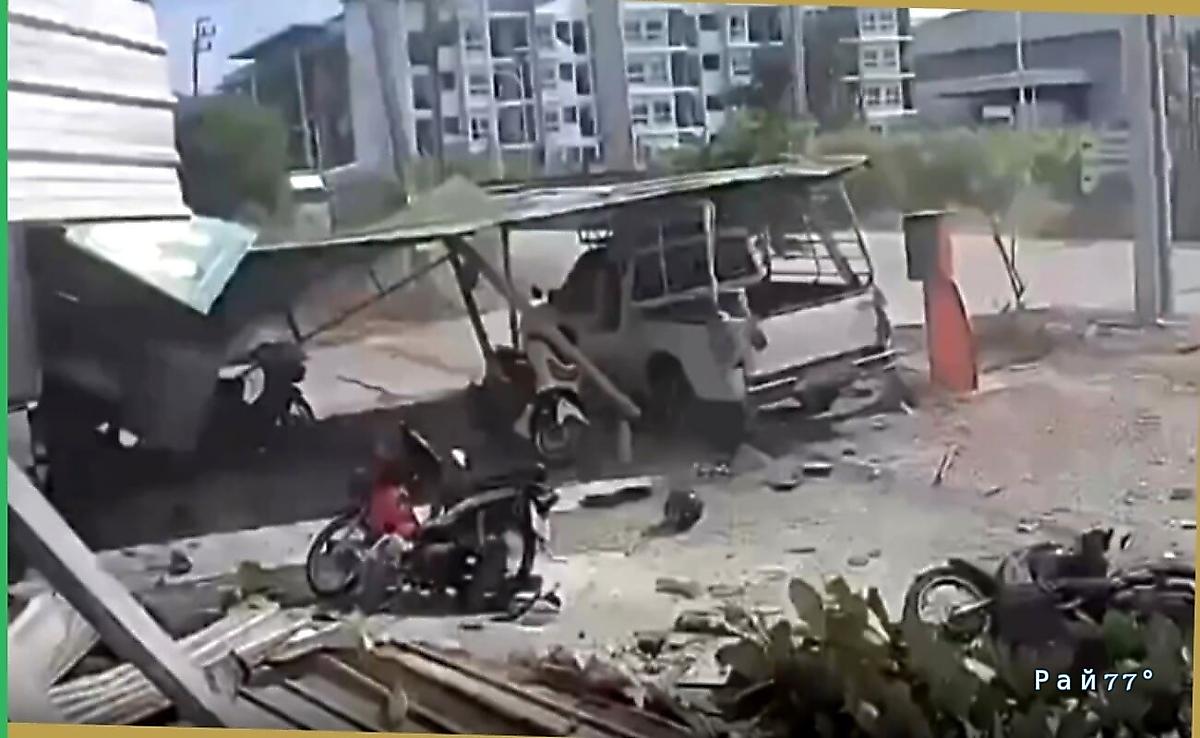 Пьяный водитель разнёс автомастерскую на своём пикапе Пьяный водитель разнёс автомастерскую на своём пикапе