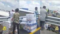 Чистоплотные воришки разграбили грузовик с туалетной бумагой, перевернувшийся в Мексике (Видео)