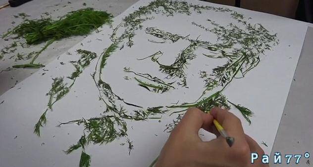 Украинский художник создал символичную картину Дональда Трампа... из укропа. (Видео)