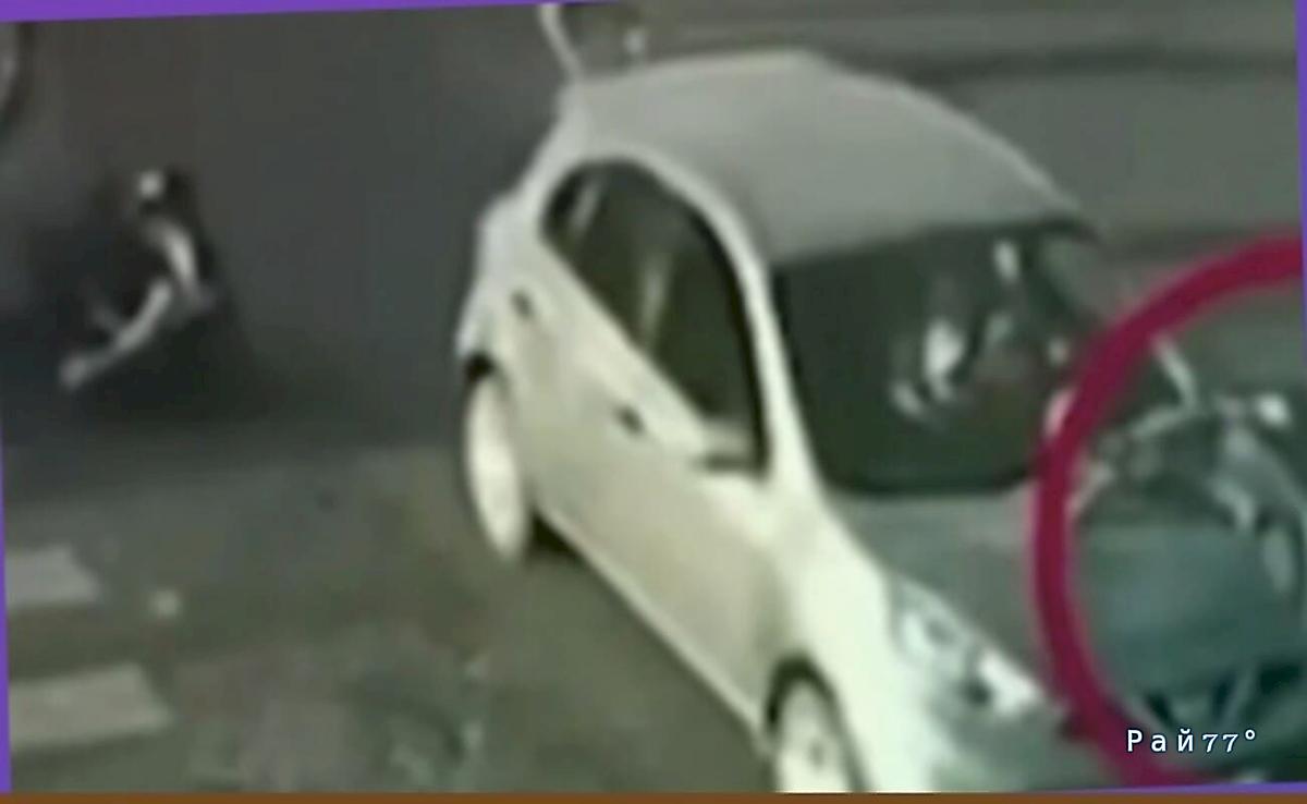 Появилось видео с шокирующим ДТП, когда пьяная автомобилистка сбила и увезла ребёнка на капоте легковушки
