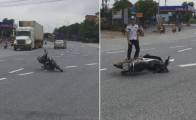 Сбежавший от владельца мотоцикл, зациклился в круговом движении на дороге во Вьетнаме (Видео)