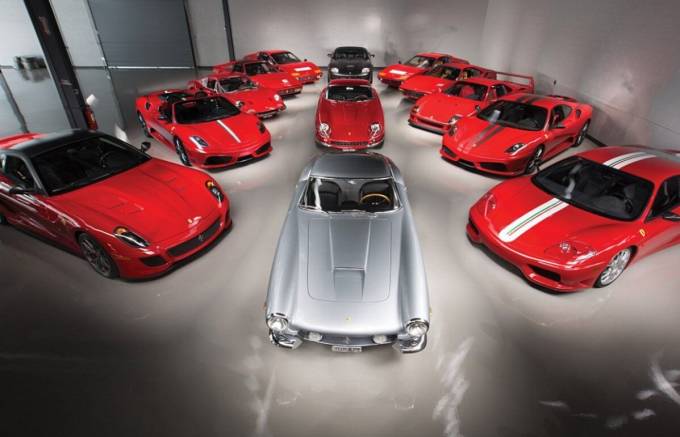 Американский коллекционер выставит на аукционе Monterey RM Sotheby's целый «флот» из 13 Ferrari