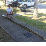 Охотник на рептилий поймал огромного питона во Флориде