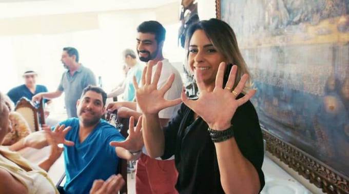 14 членов бразильского семейства имеют по шесть пальцев на руках и ногах. (Видео)