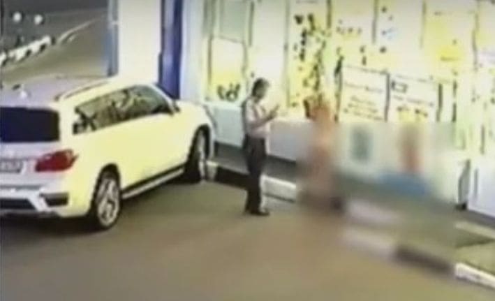Председатель Ставропольского суда уволился, после путешествия с голой девушкой по Краснодару Председатель Ставропольского суда уволился, после путешествия с голой девушкой по Краснодару