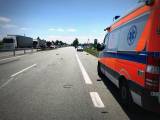 Дорогостоящее ДТП: автотрейлер с автомобилями KIA перевернулся на трассе в Польше (Видео) 11