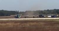 Неадекватный автомобилист попытался скрыться от полицейской погони на аэродроме во Франции (Видео)