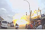 Нелегальная заправка сжиженного газа взлетела на воздух в Камбодже ▶