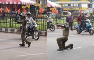 Танцующий регулировщик развлекает участников дорожного движения в Индии (Видео)