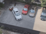 Забавная парковка автомобиля, в исполнении неумелого водителя, попала на видеокамеру в Китае ▶