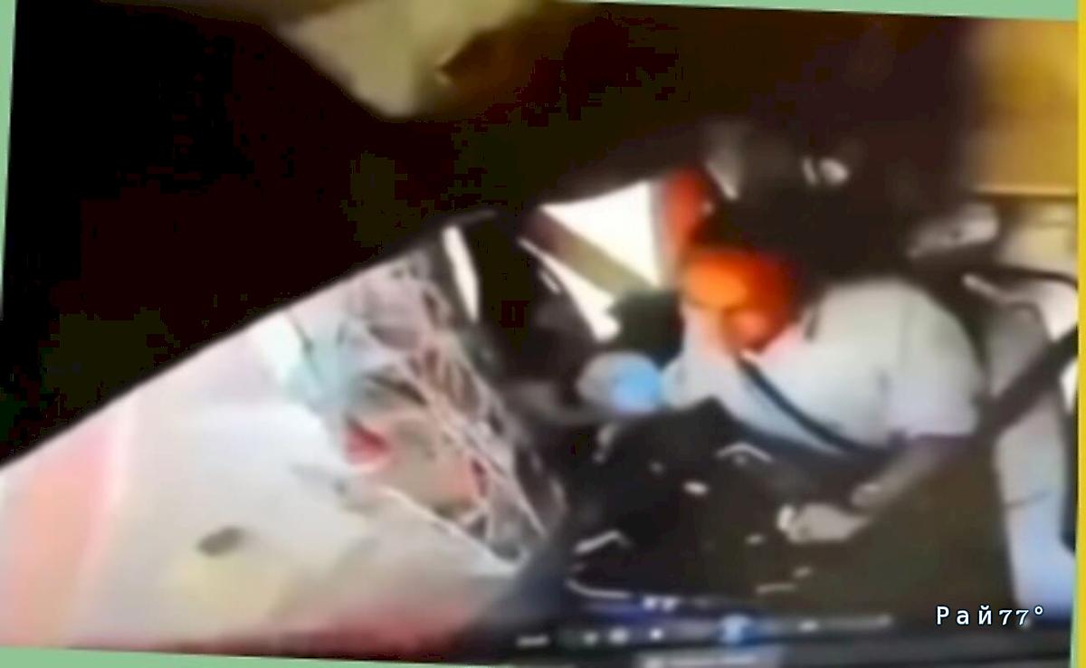 Дальнобойщик сохранил самообладание, угодив в лобовое ДТП Дальнобойщик сохранил самообладание, угодив в лобовое ДТП