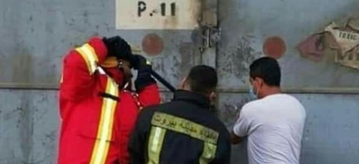 Последний снимок пожарных, попытавшихся проникнуть на загоревшийся склад в Бейруте, опубликовали в сети