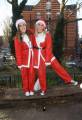 Тысячи разнополых «Санта - Клаусов» вышли на улицы Вуллонгонга, Лондона и Нью - Йорка + зомби вечеринка в Австралии (Видео) 82