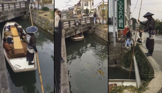 Японский гид удивил туристов необычным способом преодоления препятствий на водном канале (Видео)