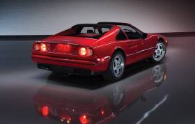 Американский коллекционер выставит на аукционе Monterey RM Sotheby's целый «флот» из 13 Ferrari 13
