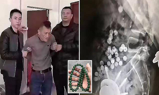 Воришка украл и проглотил нефритовое ожерелье стоимостью 10 млн юаней в Китае