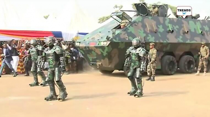 Вооружение будущего, показанное военными Ганы, вызвало много вопросов у специалистов ▶