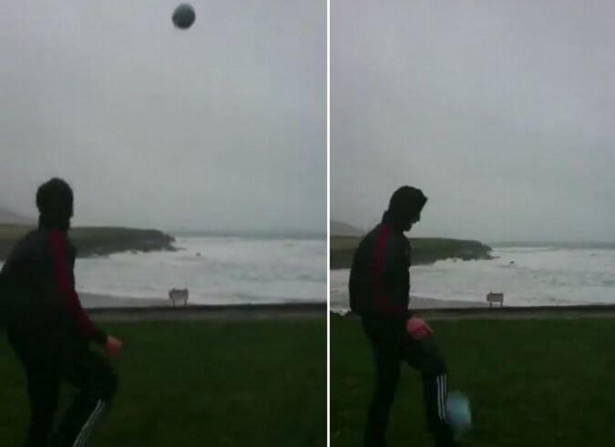 Футболист получил «пас» от шторма, обрушившегося на Ирландию. (Видео)