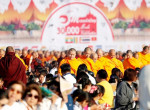 30000 монахов приняли участие в крупномасштабной акции «попрошайничества» в Мьянме 6