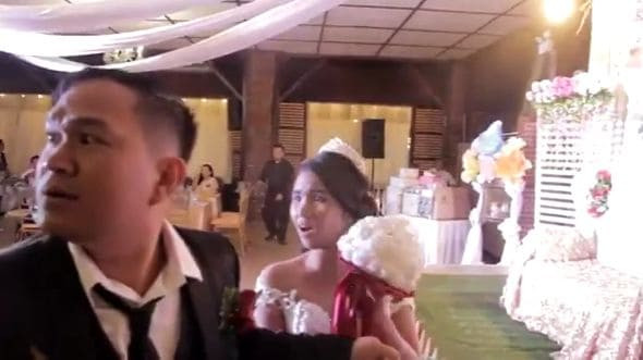 Тайфун нарушил свадебные торжества на Филиппинах (Видео)