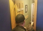 Вероломный козёл разбил стеклянные двери в чужом жилище и уснул в туалете ▶ 4