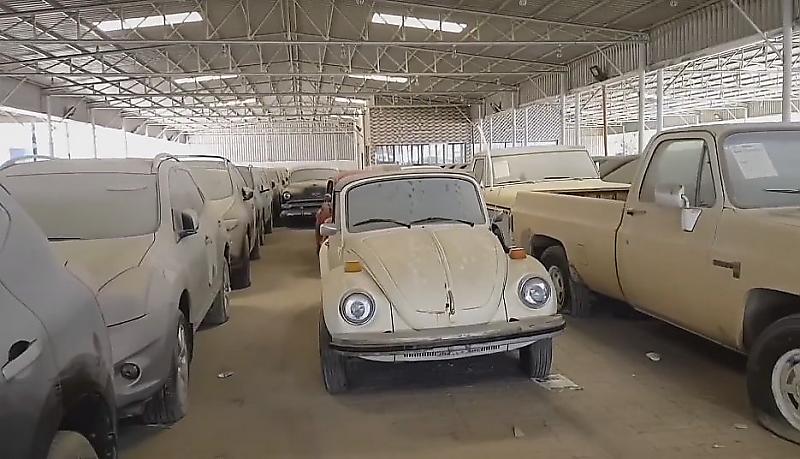 Самое дорогое кладбище автомобилей найдено в Эмиратах ▶