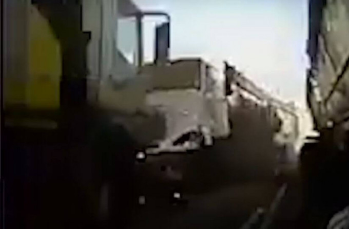 Крупномасштабное ДТП с участием трёх грузовиков произошло в ЮАР