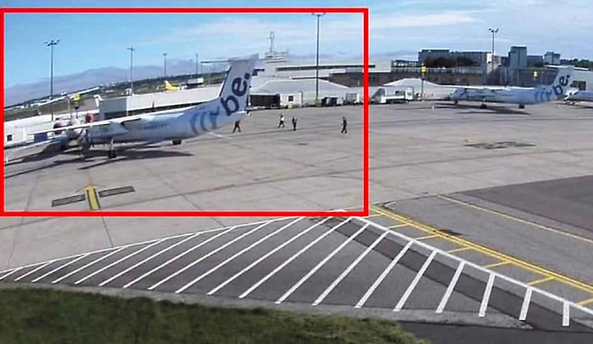 Укатившийся от пилотов самолёт, столкнувшийся с другим бортом, попал на видео в Шотландии