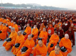 30000 монахов приняли участие в крупномасштабной акции «попрошайничества» в Мьянме 2