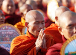 30000 монахов приняли участие в крупномасштабной акции «попрошайничества» в Мьянме 1