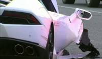 Водитель Lamborghini превратил в металлолом свой автомобиль, «не разъехавшись» со столбом в Австралии (Видео) 0