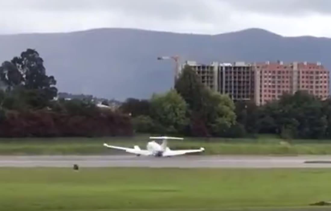 Самолёт-разведчик совершил аварийную посадку в Колумбии